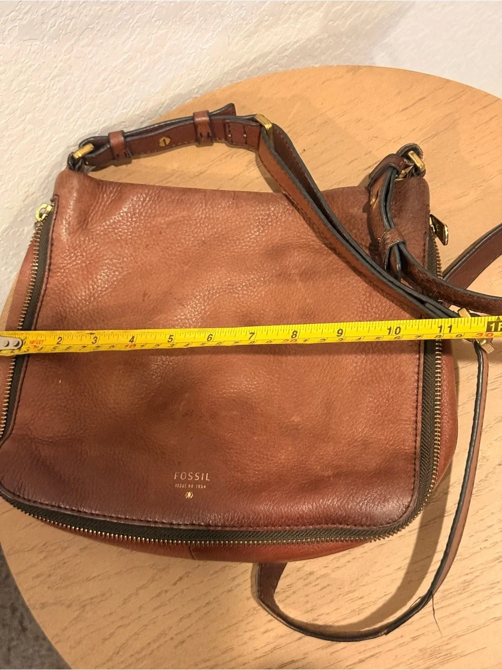 Fossil Tan Brown Leather Messenger Crossbody with Gold‎ Hardware